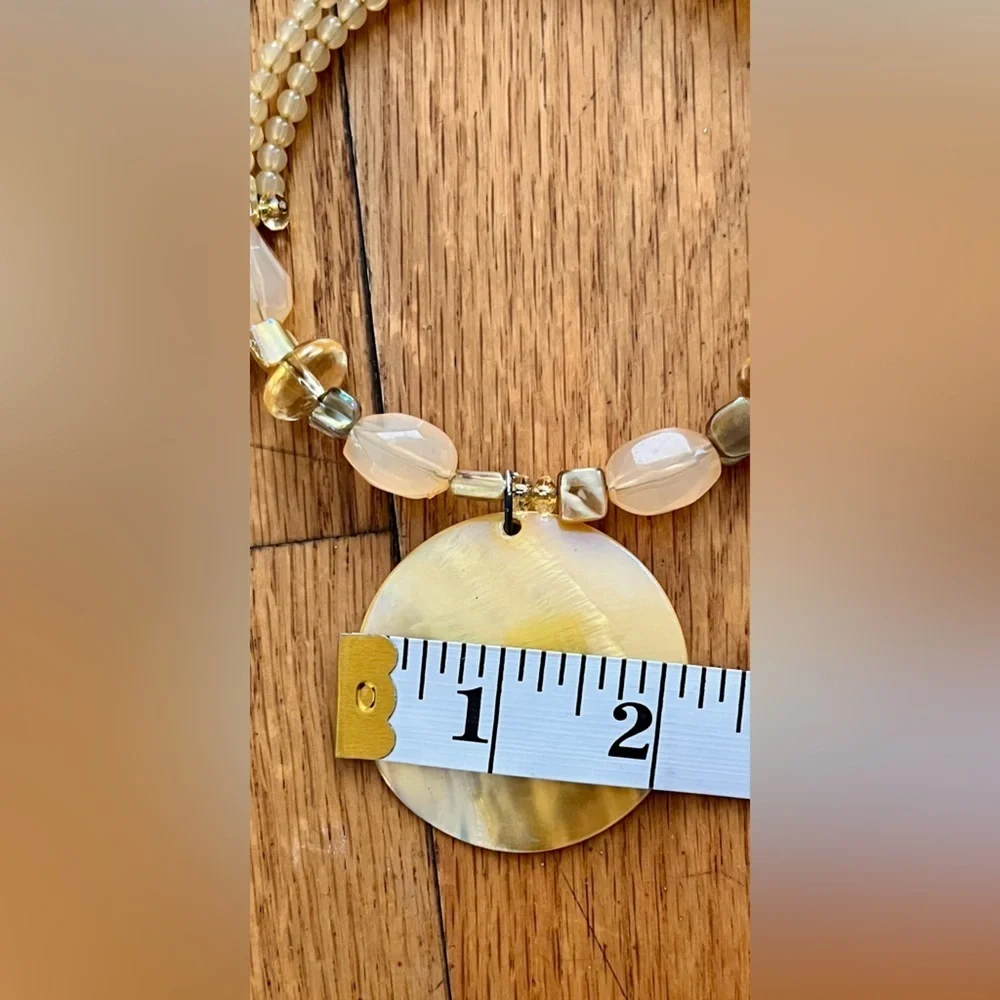 VTG 70s Yellow Shell  Like Statement Necklace Boho Chic Choker Handmade Jewelry